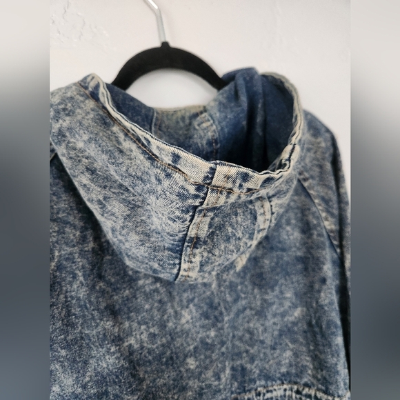 Vintage Y2K Body Line Denim Hooded Spiked Blazer Style Jean Jacket M/L - Picture 3 of 6